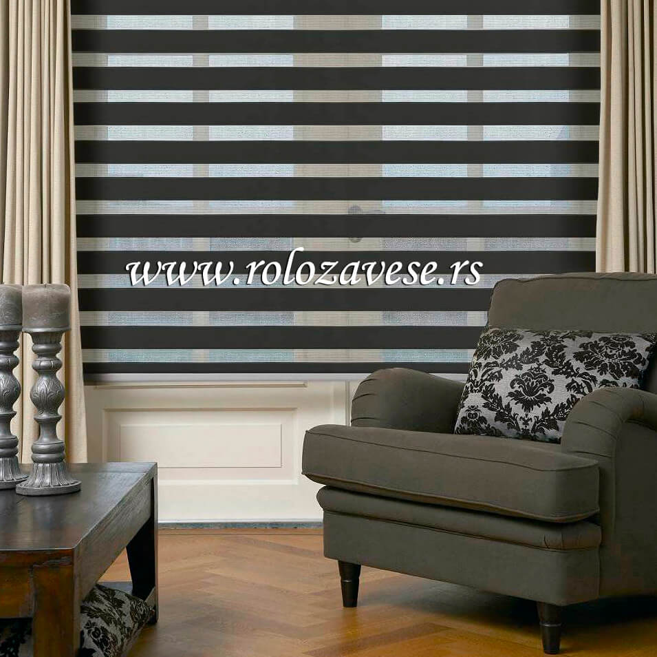 Crna boja platna zebri je uvek moderna