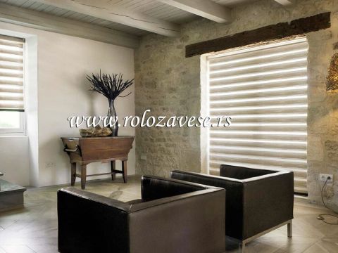 Postoje i dezeni zebra modela koji u sebi imaju širu i tanju prugu.