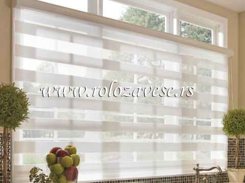 Zbog lakog održavanja kuhinjske zebra zavese su veoma popularne i tražene.