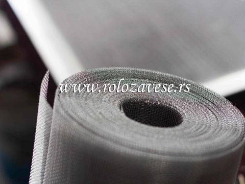 Fiberglass mrežica za komarnike.