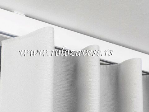 Aluminijumske garnišne za plafon su jednokanalne i prave se samo u beloj boji.